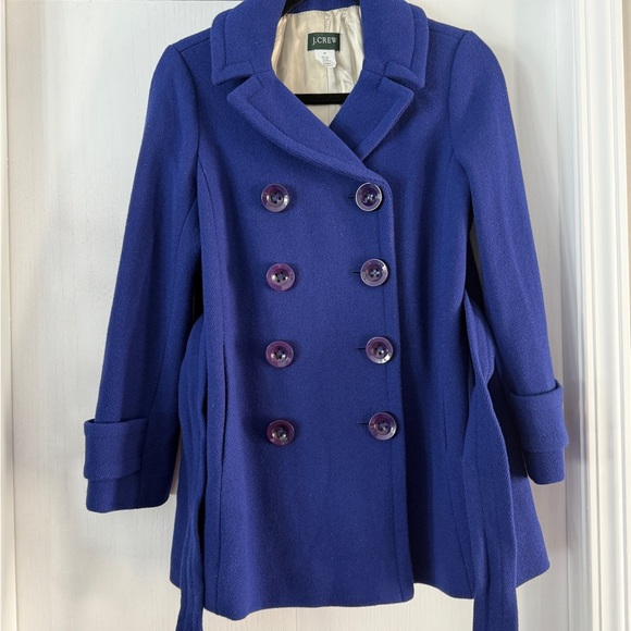 J.Crew Peacoat Blue Size 2 Petite Wool Blend
Gently used 2nd photo true color - Picture 4 of 17